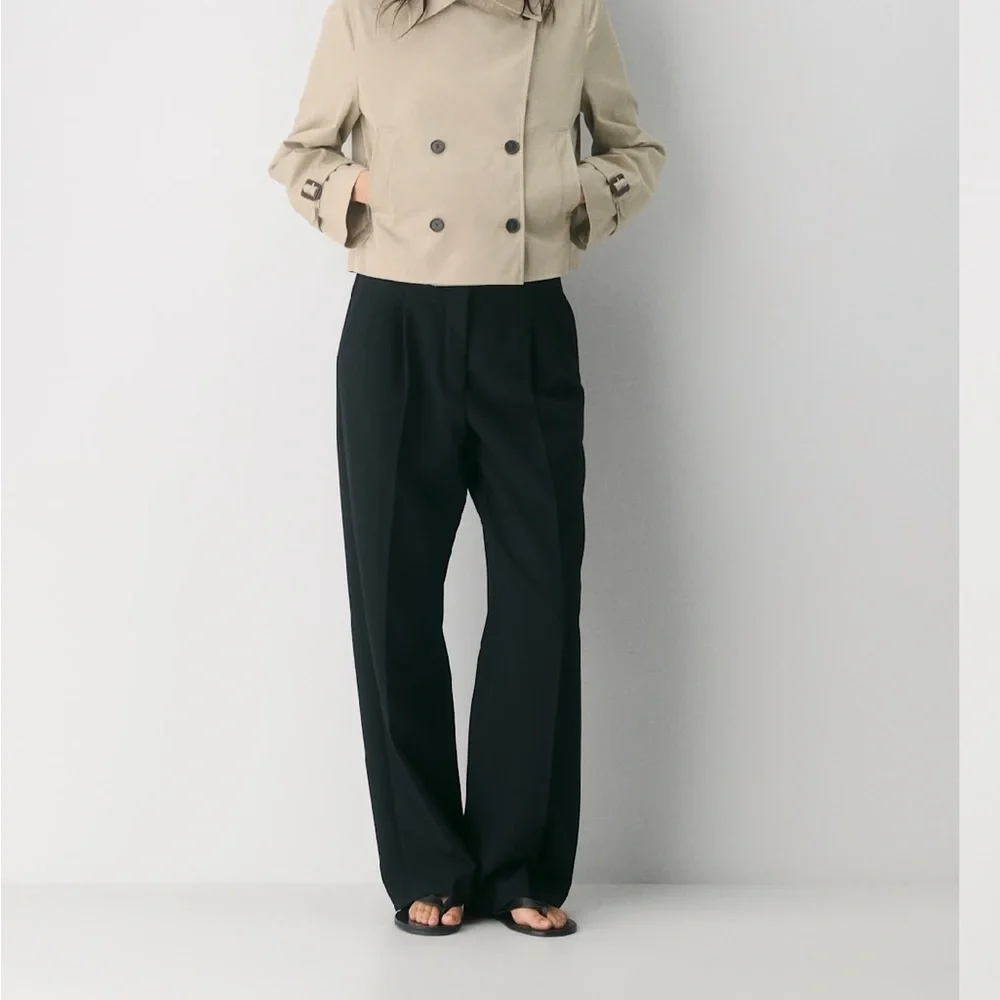 Aritiza The Esquire Trench Coat - City Twill - Picture 2 of 7